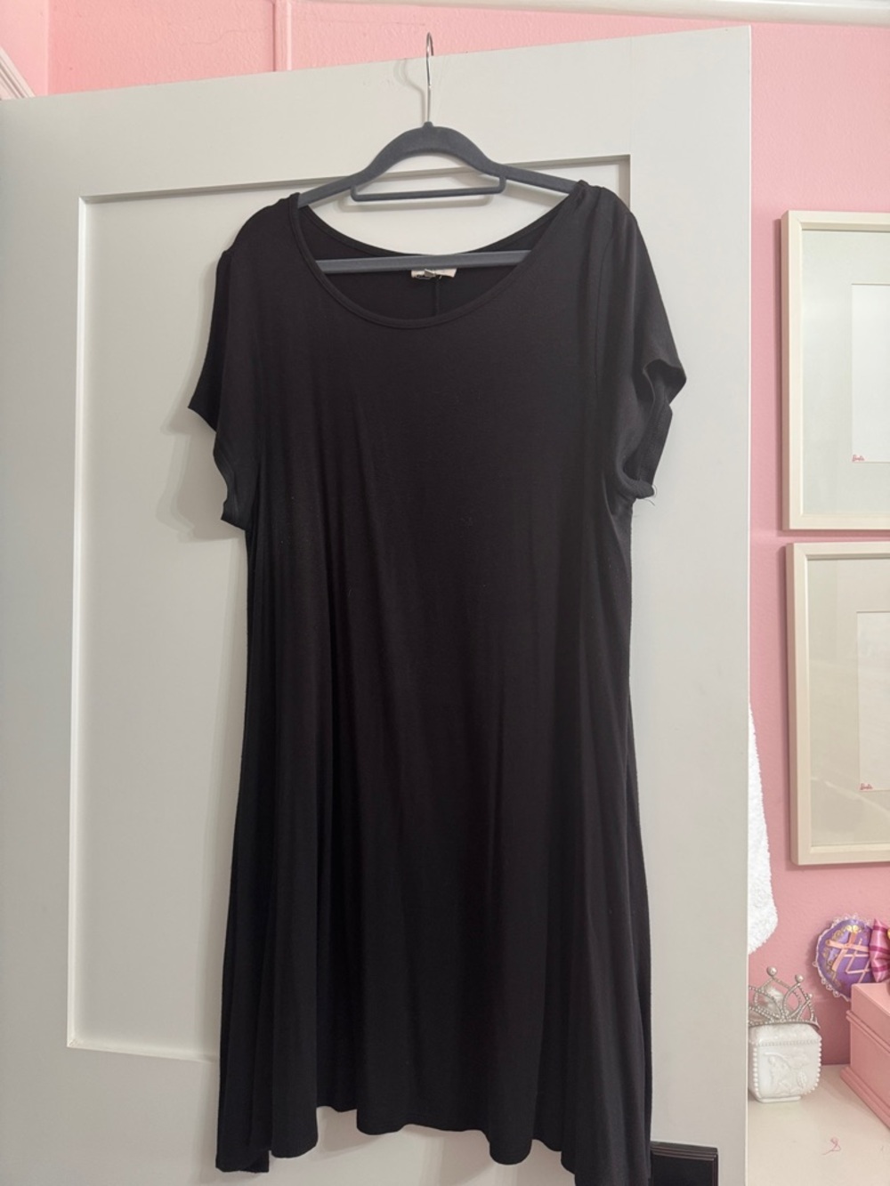 Black Mini Dress - Casual Short Sleeve Swing Dress
